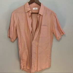 Uniqlo casual shirt sleeve button down shirt